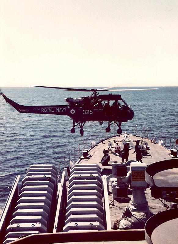 04 -wasp delivers mail 1981.jpg
